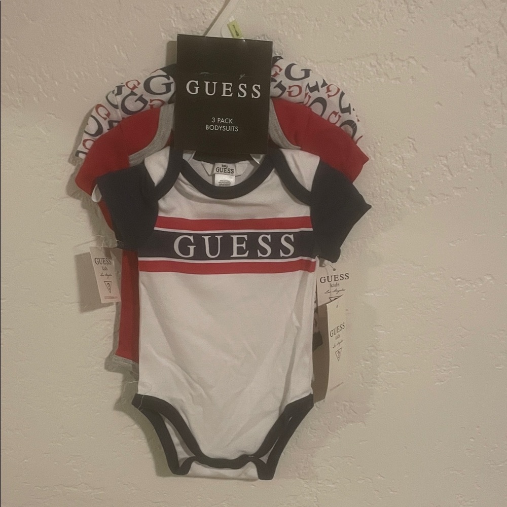 GUESS Baby Bodysuit 3-Pack (3-6 Months)